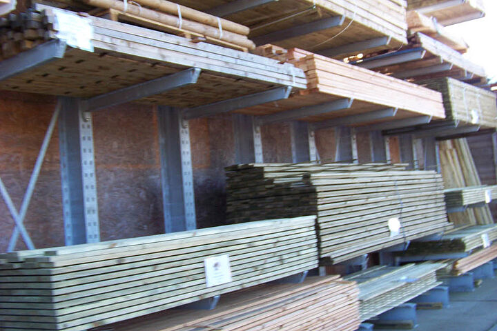 cantilever racking with roof