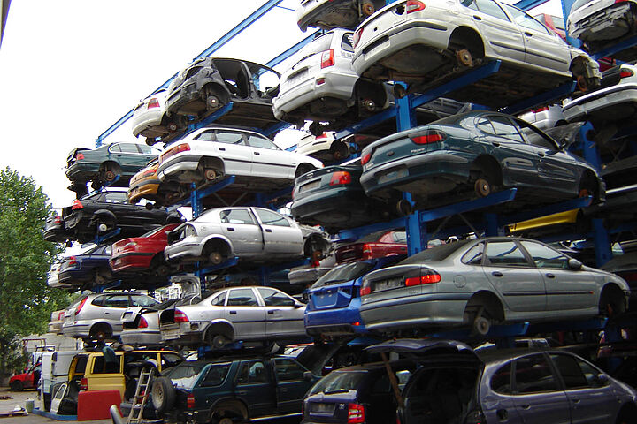 cantilever racking for vehicle storage