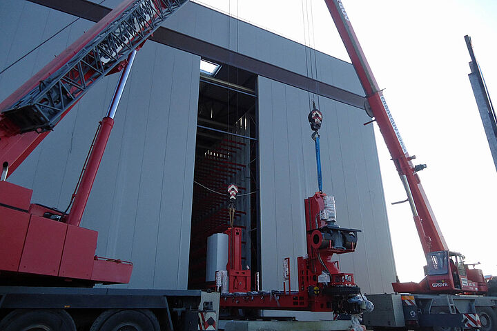 automated warehouse, stacker crane assembly