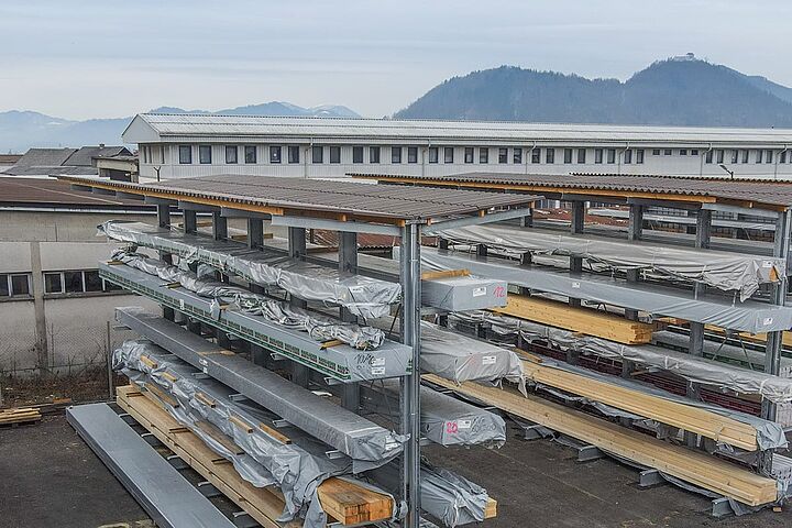 cantilever racking with roof